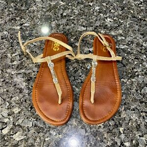 GBG Los Angeles Jewel Studded Gold Sandals T-Strap Style Size 8